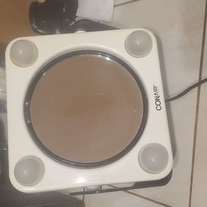 Vintage 1980 Conair True Reflections Light Up Makeup Mirror
